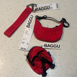 NEW! BAGGU/ bundle of mini backpack, logo keychain and mini crescent bag NWT